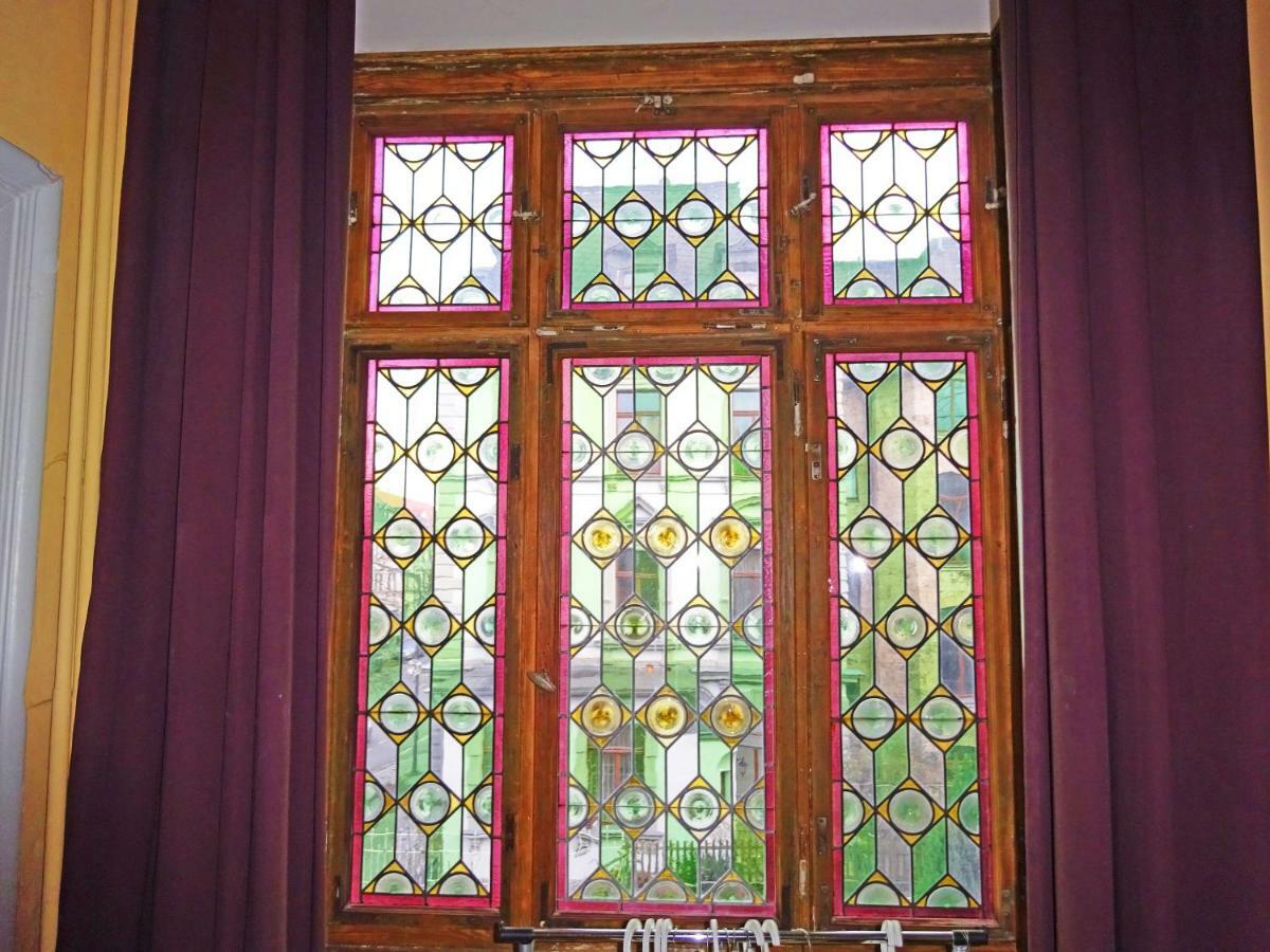 Hummel Hostel - Historische Stadtvilla Mit Garten فايمر المظهر الخارجي الصورة