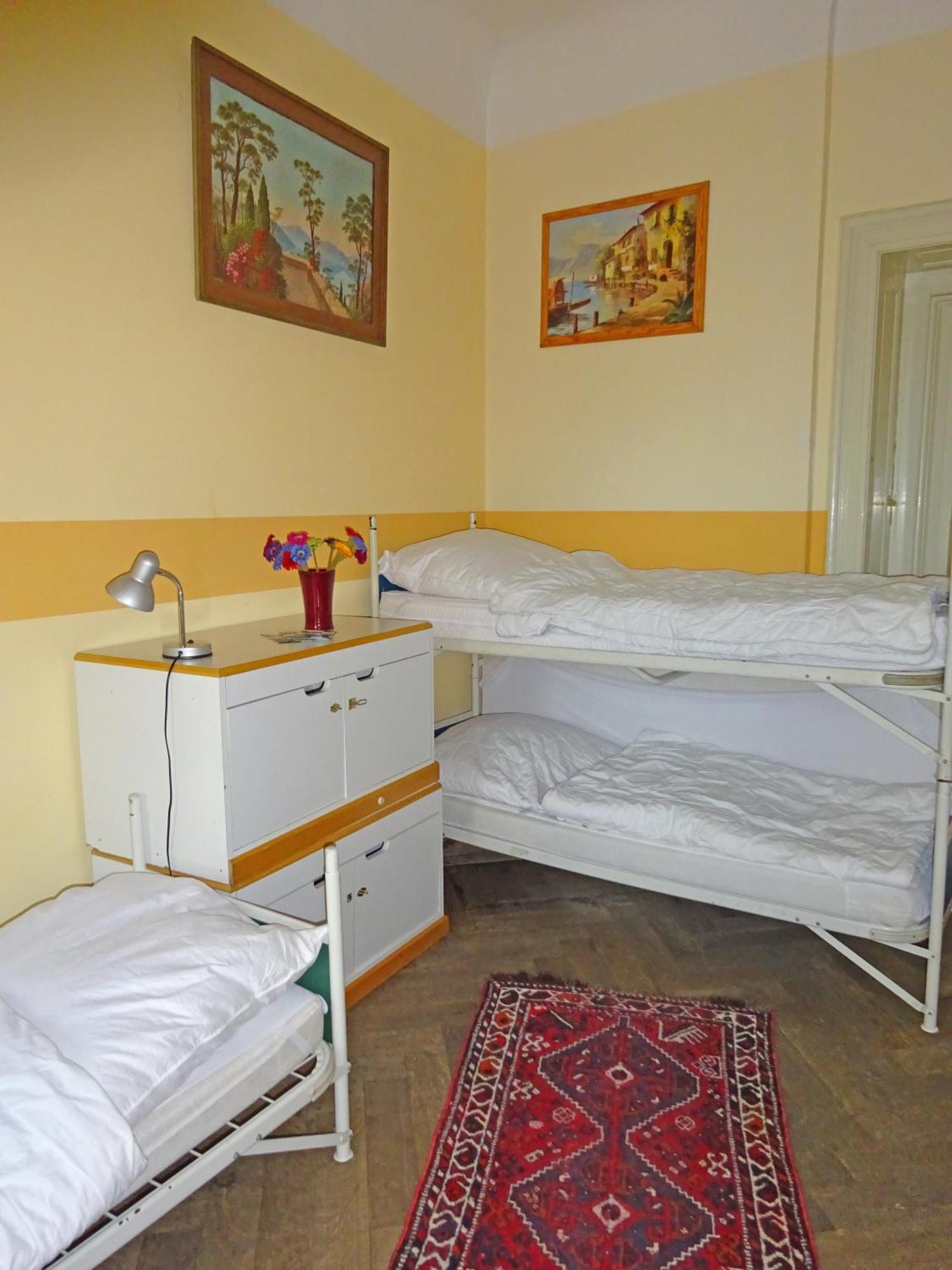 Hummel Hostel - Historische Stadtvilla Mit Garten فايمر المظهر الخارجي الصورة