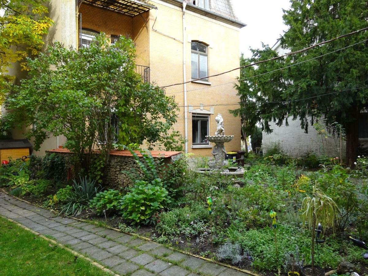 Hummel Hostel - Historische Stadtvilla Mit Garten فايمر المظهر الخارجي الصورة