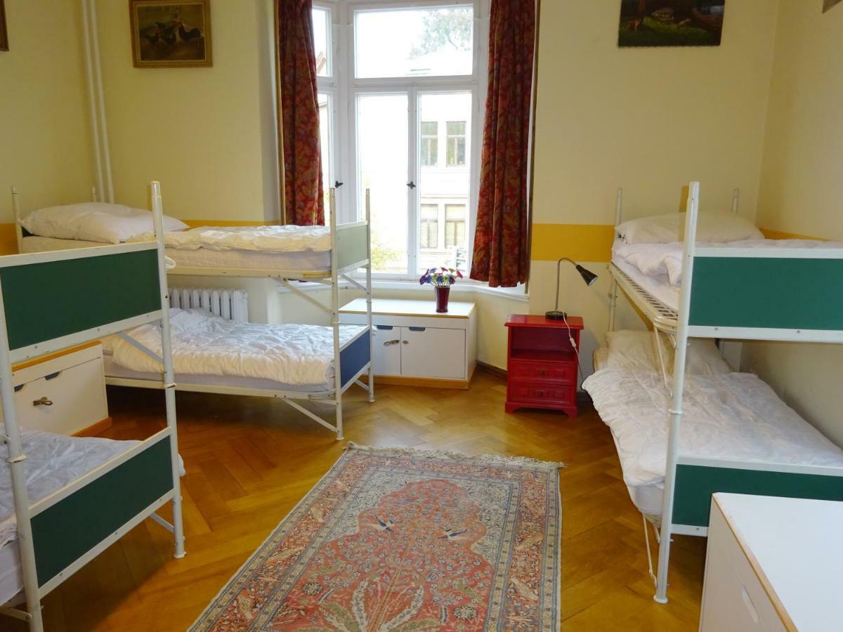 Hummel Hostel - Historische Stadtvilla Mit Garten فايمر المظهر الخارجي الصورة