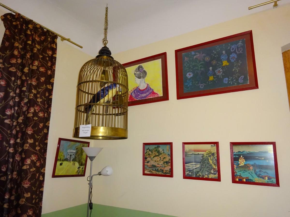 Hummel Hostel - Historische Stadtvilla Mit Garten فايمر المظهر الخارجي الصورة