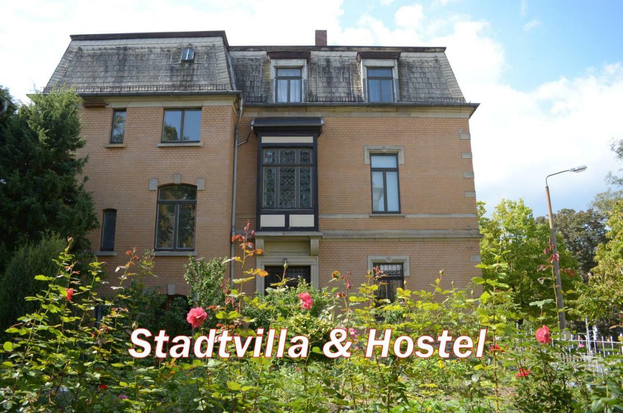 Hummel Hostel - Historische Stadtvilla Mit Garten فايمر المظهر الخارجي الصورة